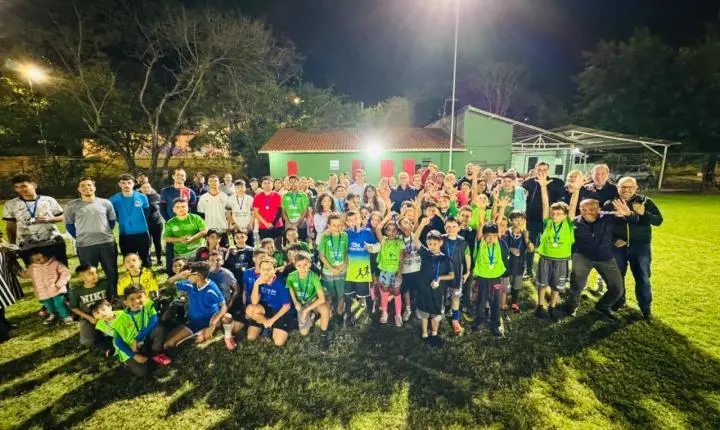 Dr. Custódio inaugura nova estrutura de iluminação no Parque Indaiá