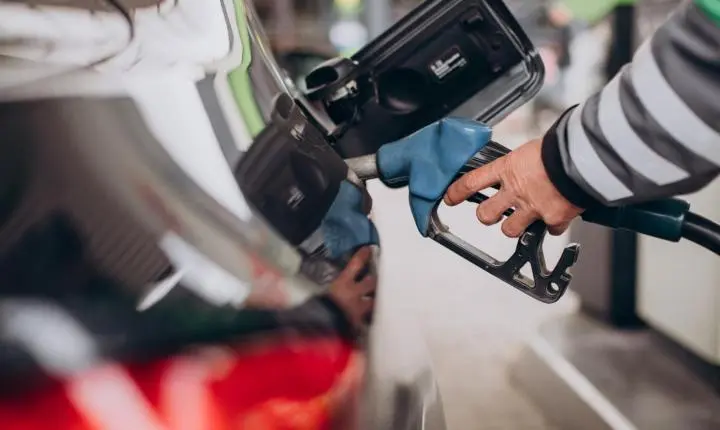 Gasolina fica mais barata e etanol sobe em Indaiatuba